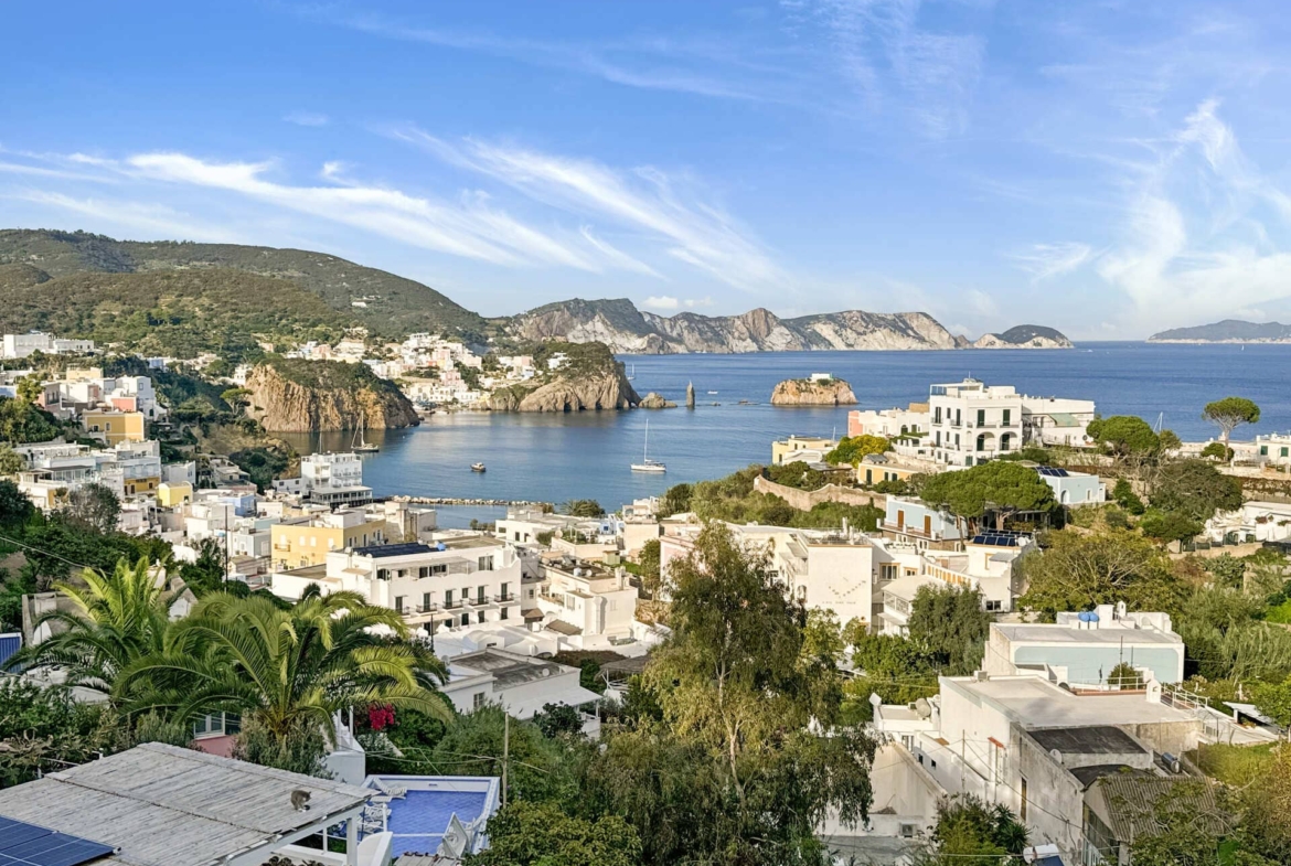 Casa in vendita a Ponza